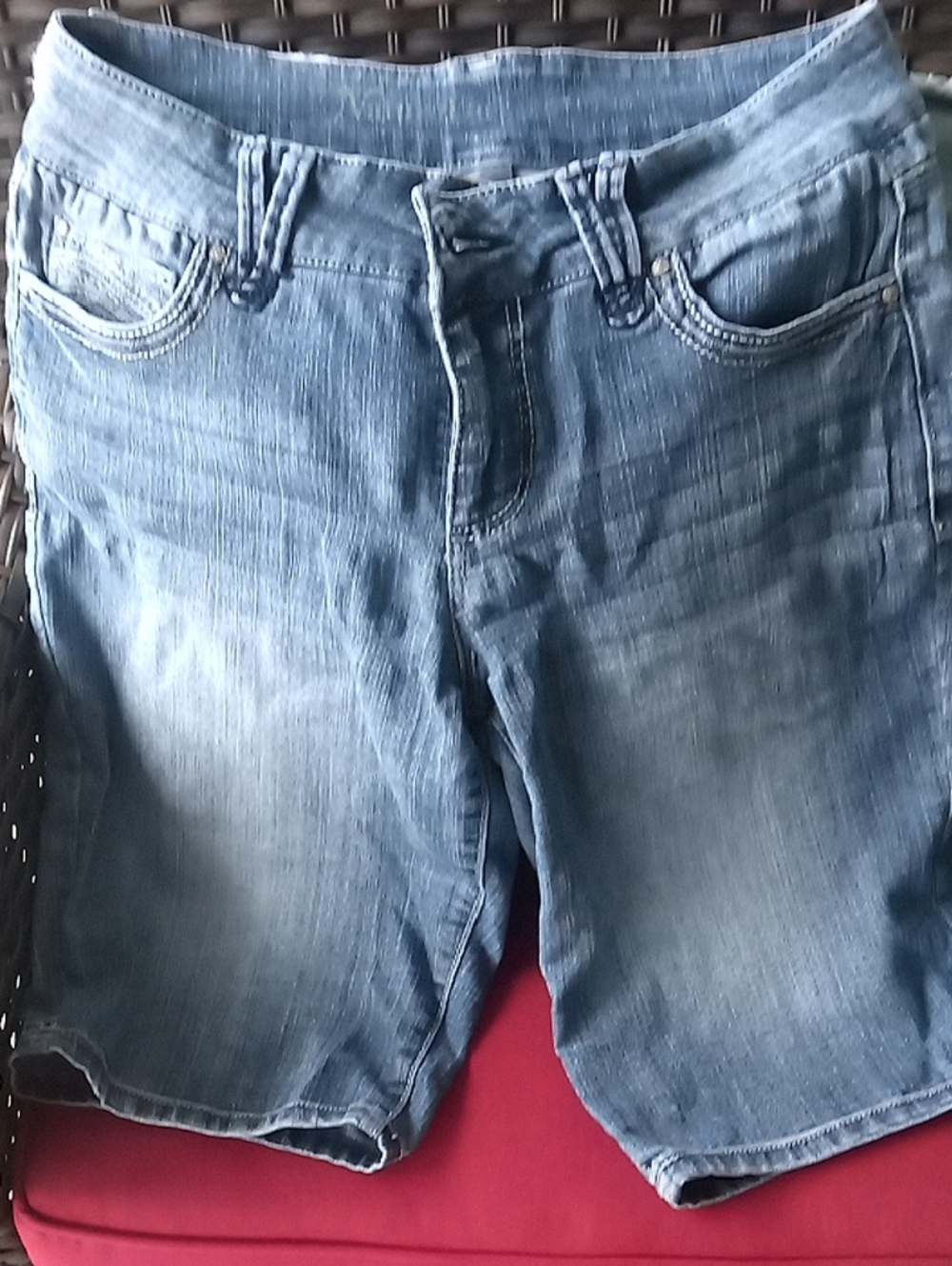 Classic Denim Shorts in Faded Blue